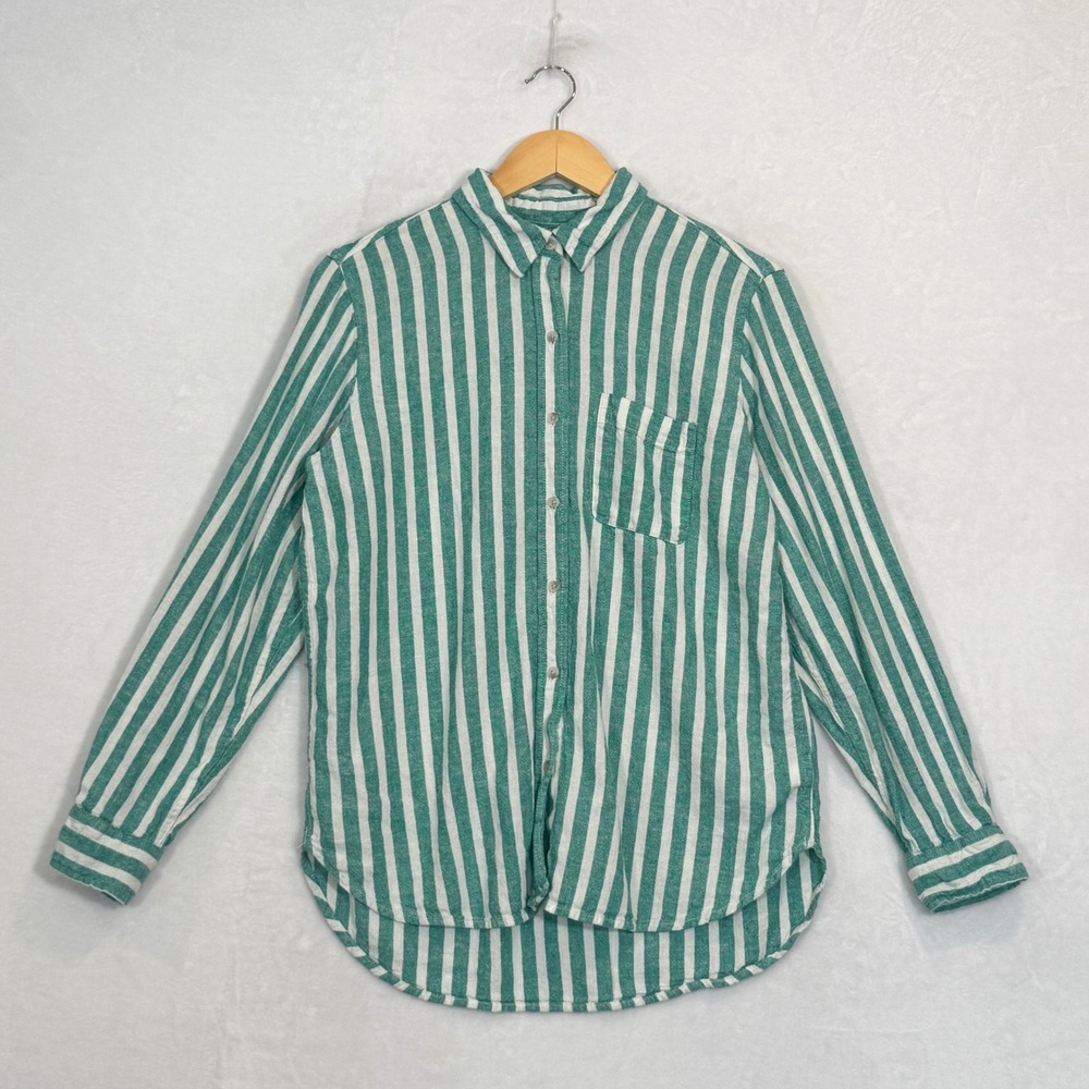 Universal Thread Green Striped Button Down Shirt Small